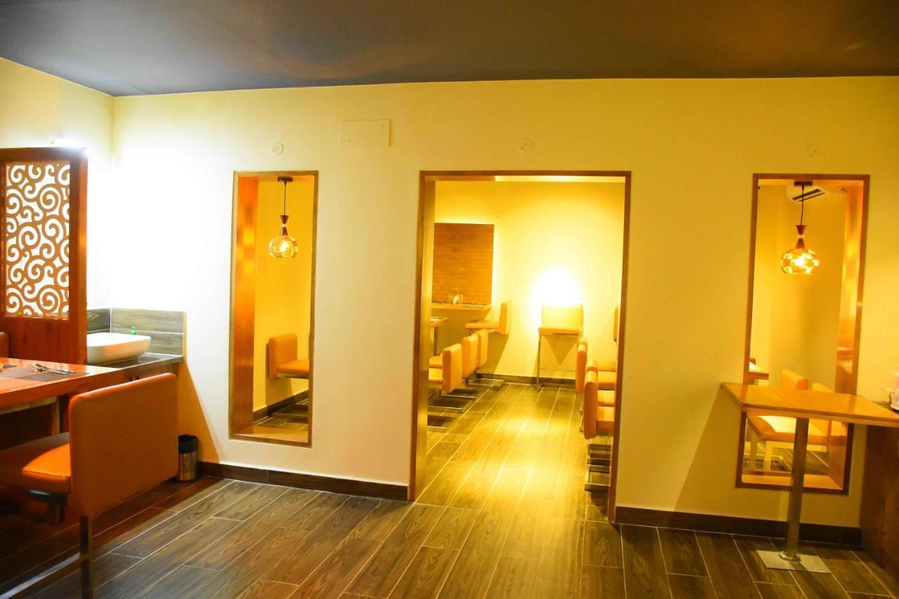 Hotel Kek Grand Park เชนไน ภายนอก รูปภาพ